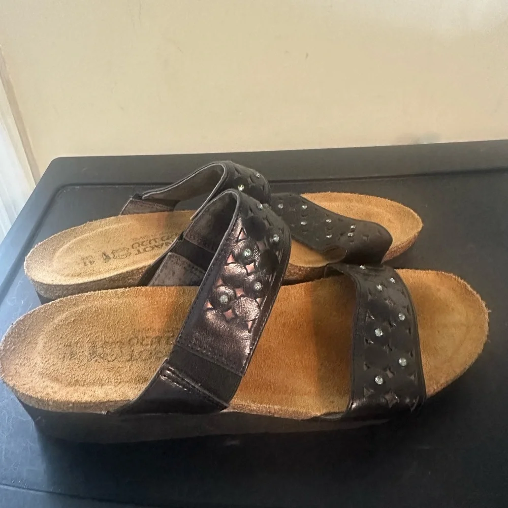 Naot Susan Women's Sandals Size 10.5 Black